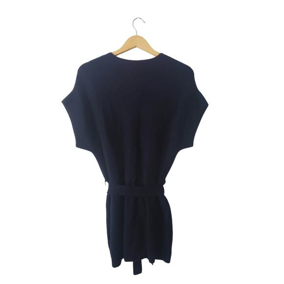 Elegant Black Women's Cardigan - Picture 4 of 7